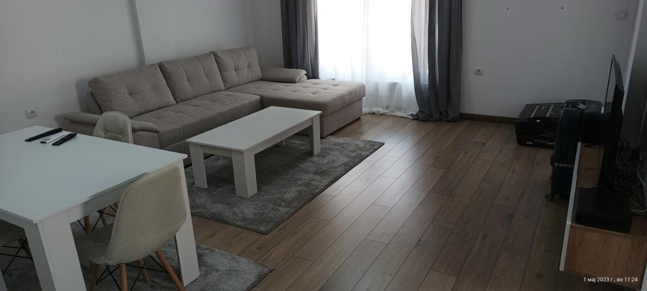 Grand Apartments Strumica Buitenkant foto